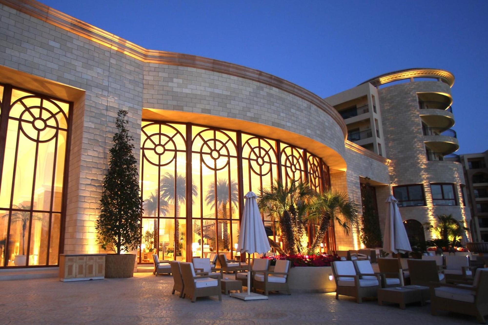 โมเวนพิครีสอร์ตแอนด์มารีนสปา ซูสส์ Hotel ซุส ภายนอก รูปภาพ The Four Seasons Hotel in Cairo