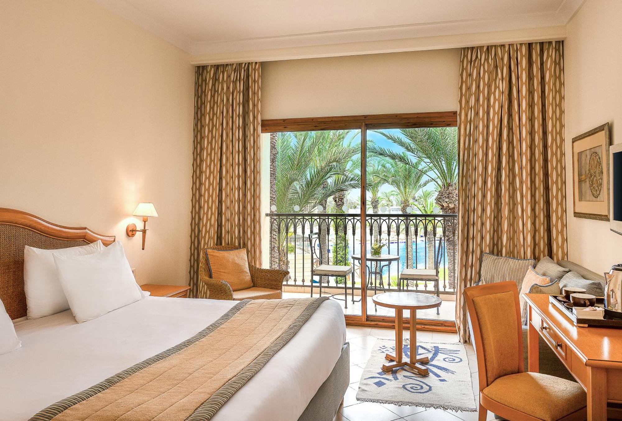 โมเวนพิครีสอร์ตแอนด์มารีนสปา ซูสส์ Hotel ซุส ภายนอก รูปภาพ